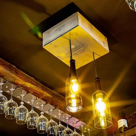 Osteria Pozzo Szálloda *