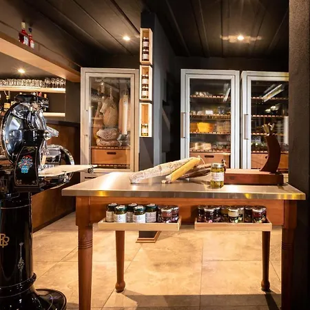 호텔 Osteria Pozzo 로카르노